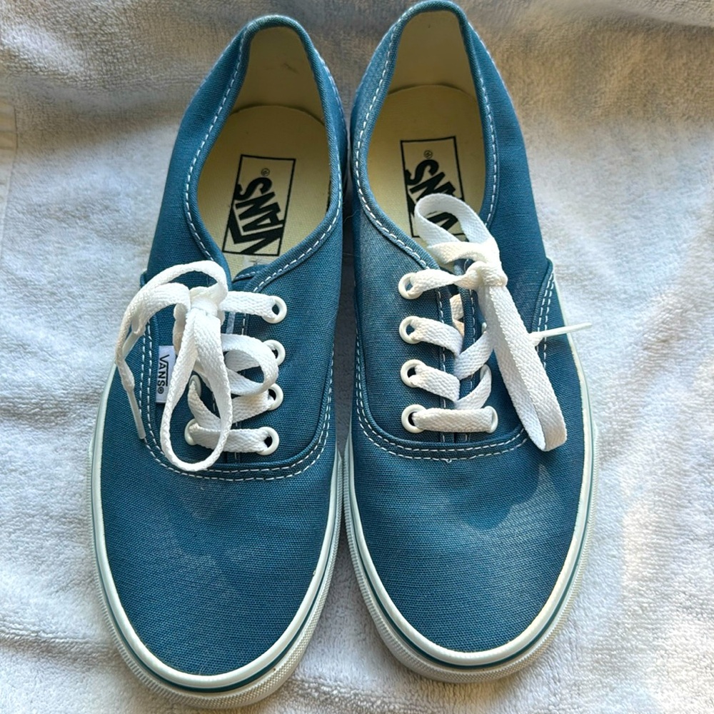 Never worn blue Vans